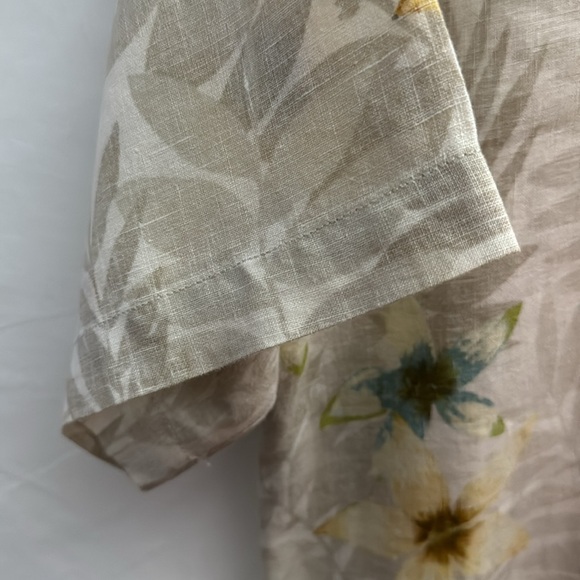 Tommy Bahama - Picture 7 of 11